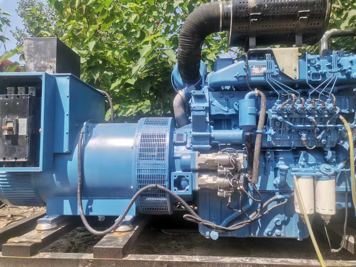容城详细说明降低 800kW 柴油发电机输出电流波动的方法